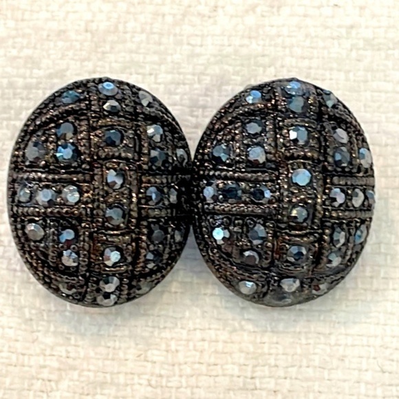 Jewelry - 💐5/25 clip on marcasite earrings oval rounded 1980 1990s modern retro